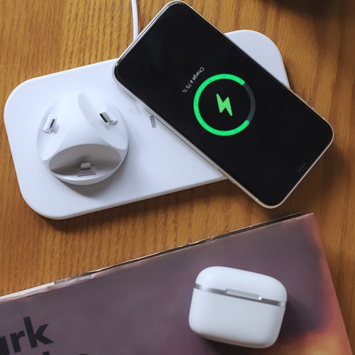 STATION DE CHARGE UNIVERSELLE 4 EN 1 AVEC CHARGEUR SANS FIL - 3