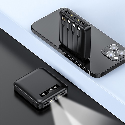 BATTERIE DE SECOURS AVEC 4 CABLES - 10 000 MAH NOIRE