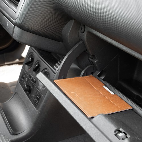 PORTE CARTE GRISE & DOCUMENTS CUIR RECYCLÉ MARRON - MADE IN EUROPE