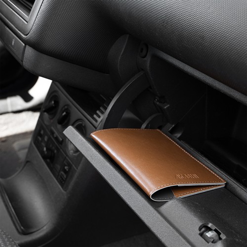PORTE-PASSEPORT / CARTE GRISE / ASSURANCE  EN SIMILI-CUIR LISSE MARRON