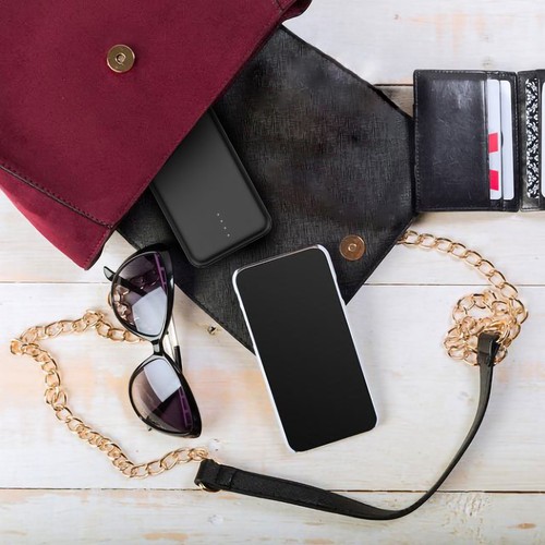 BATTERIE DE SECOURS ULTRA COMPACTE - 20 000 MAH NOIRE - 3