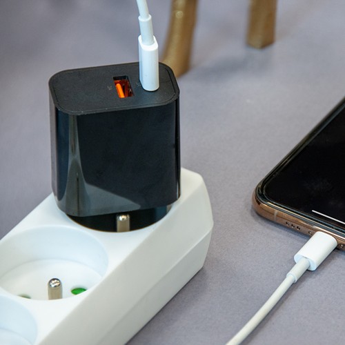 SUKO - CHARGEUR SECTEUR USB TYPE-C 15W + USB-A - NOIR