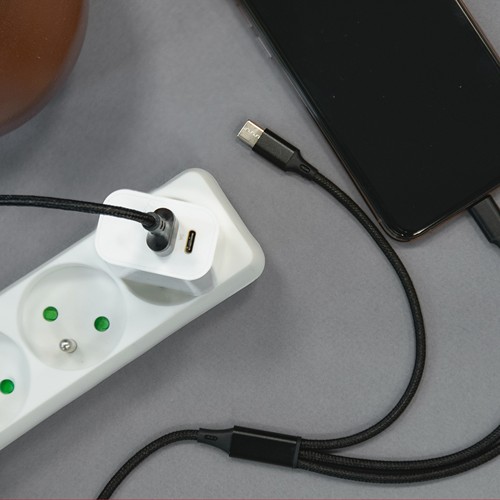 SUKO - CHARGEUR SECTEUR USB TYPE-C 15W + USB-A - NOIR