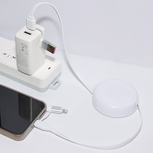 CÂBLE DÉROULEUR 4 EN 1 À CHARGE RAPIDE 20W EN MATÉRIAUX RECYCLÉS - BLANC