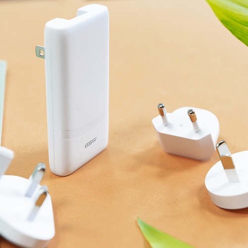 PASO - CHARGEUR SECTEUR 65W UNIVERSEL - EU/US/UK/AUS