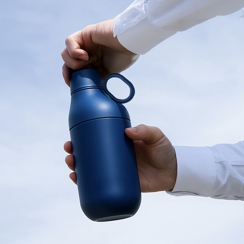 HOOKIPA M - Bouteille et gobelet 2 en 1 (500 ml / 370 ml) Double paroi en acier inoxydable recyclé et