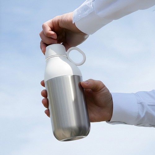 HOOKIPA M - Bouteille et gobelet 2 en 1 (500 ml / 370 ml) Double paroi en acier inoxydable recyclé et - 10