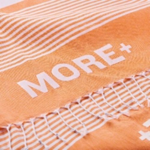 Linges de Bain & Serviettes de Plage Personnalisées 100% sur mesure, 100% personnalisable, MoOodMaker, Lausanne
