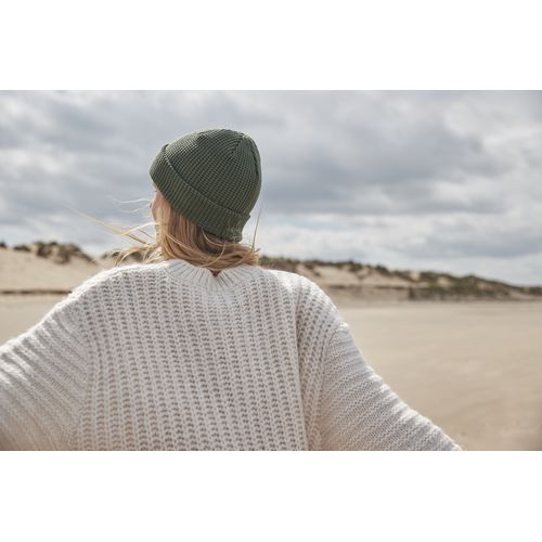 GORRO DE ALGODÓN ECOLÓGICO EN PUNTO GOFRADO