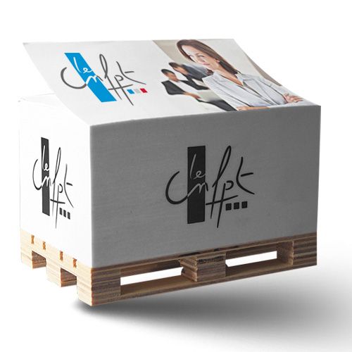 Bloc cube sur palette - 2