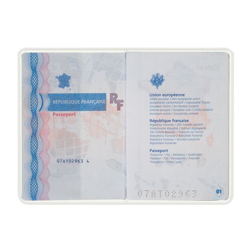 COUVERTURE PASSEPORT PVC MAT - 3