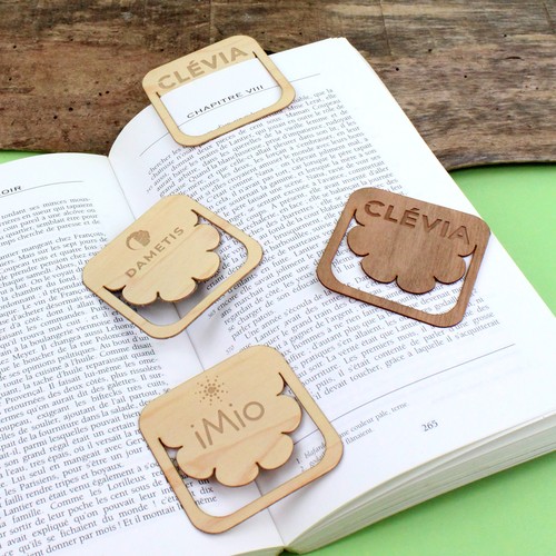 Accroche-page bois - 1