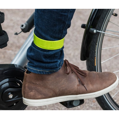 Brassard enroulement par claquement