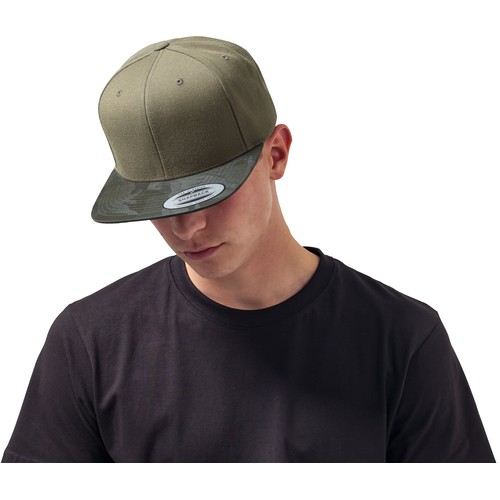 Casquette visière contrastée