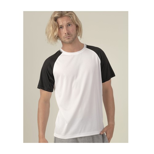 CAMISETA DE DEPORTE