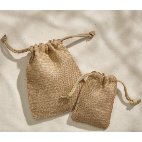 Sac avec cordon en toile de jute