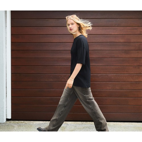 Tee-shirt unisexe oversize en coton organique thumbnail 12