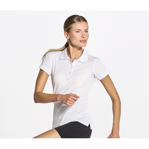 polo-de-sport-femme-publicitaire-820629-127