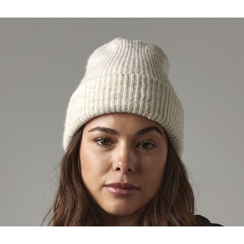 Bonnet en maille côtelée