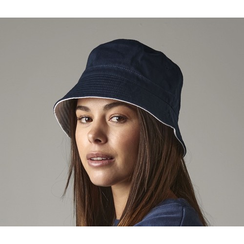 Chapeau réversible