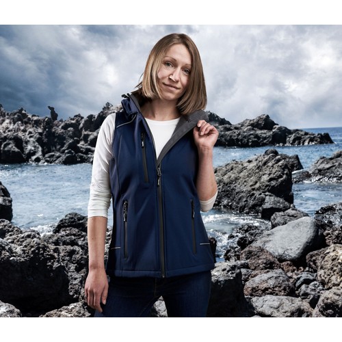WOMEN'S SOFTSHELL VEST