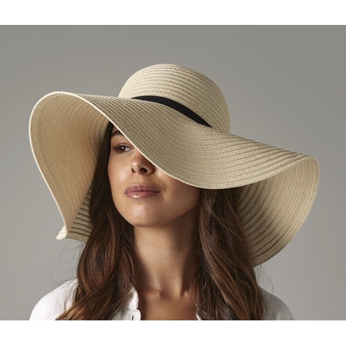 Grand chapeau de paille