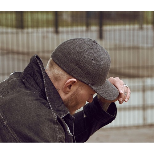 Casquette motif chevrons