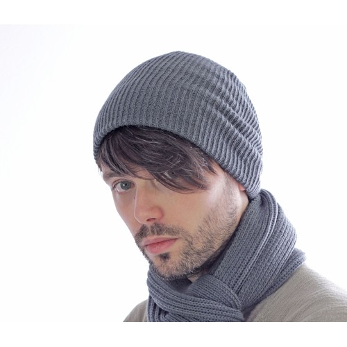 Bonnet avec revers