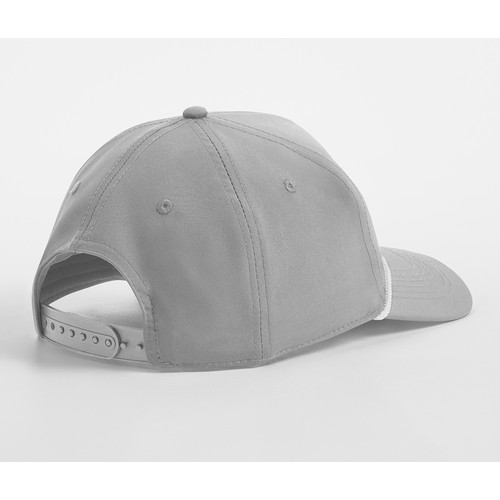 Casquette avec détail en corde