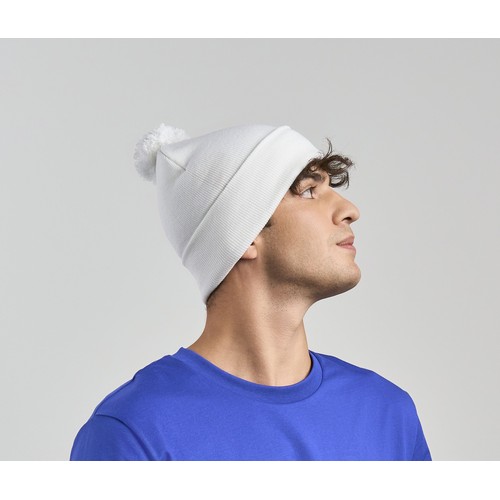Bonnet pompon