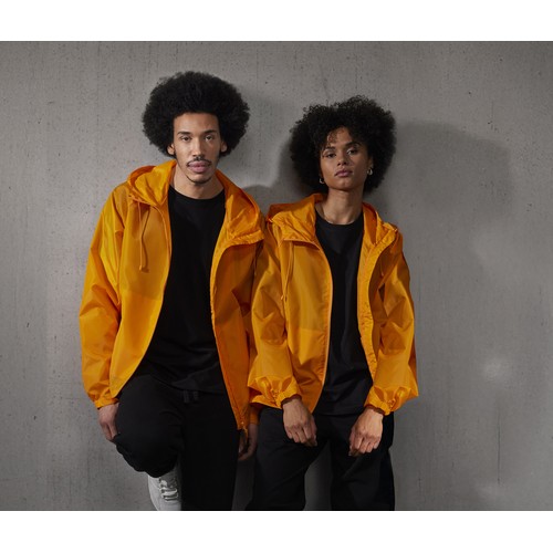 CHAQUETA CORTAVIENTO DE DEPORTE