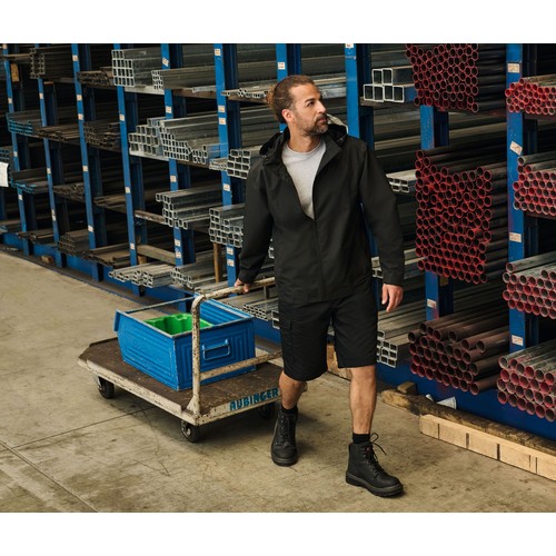 Veste légère respirante et imperméable