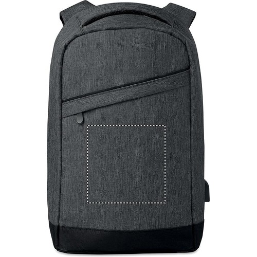 Emplacement de marquage : poche avant