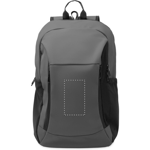 Emplacement de marquage : poche avant