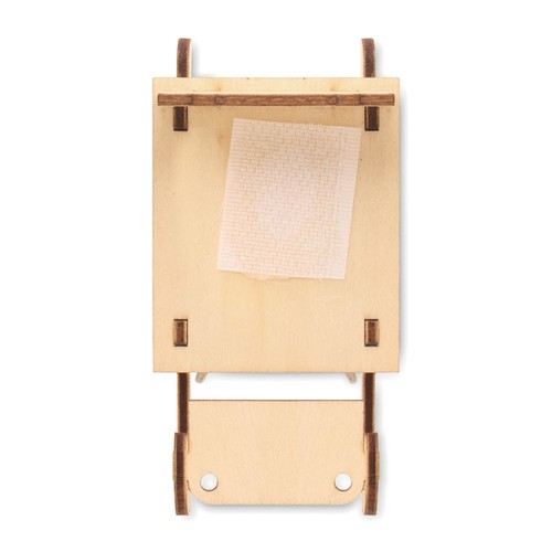 FROSTY SLEIGH GNOMO EN TRINEO DE MADERA