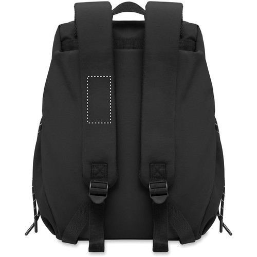 Emplacement de marquage : bretelle (sac) droite