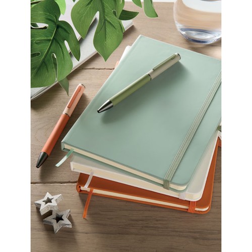 verde menta ARCOLOOP Libreta A5 de PU reciclado