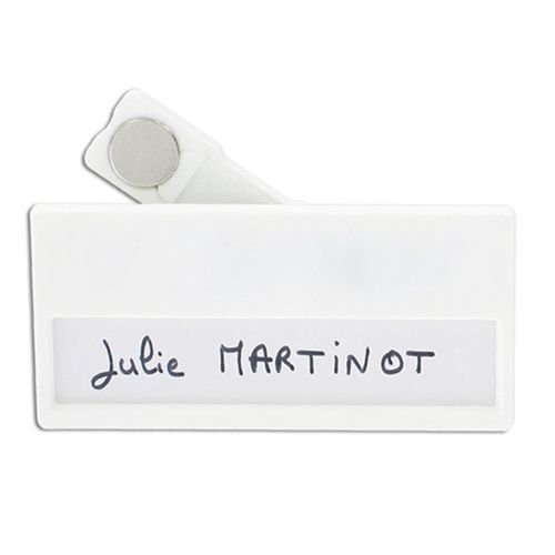 BADGE AVEC ZONE NOMINATIVE ET AIMANT - 5