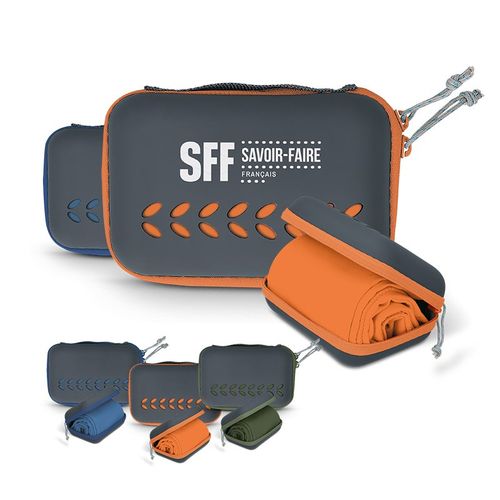 SERVIETTE MICROFIBRE DE SPORT AVEC BOITE DE RANGEMENT - 1