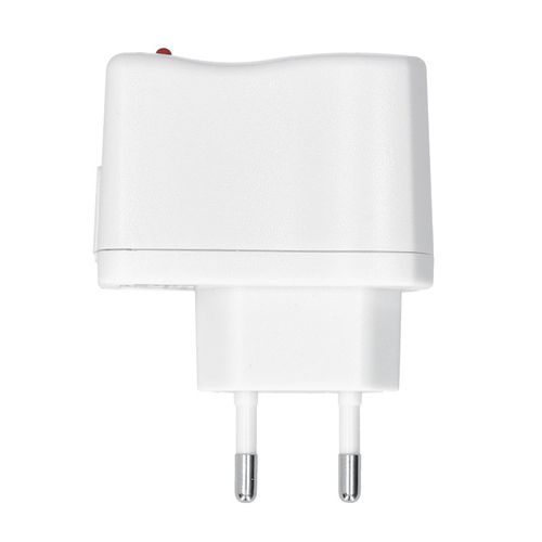 CHARGEUR ADAPTATEUR SECTEUR USB UNIVERSEL - 4