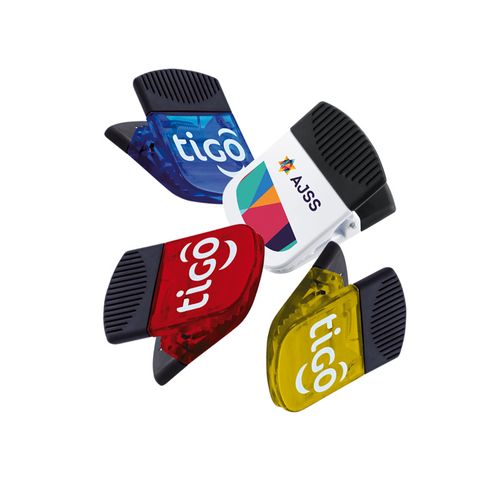 LETTER CLIP WITH MAGNET