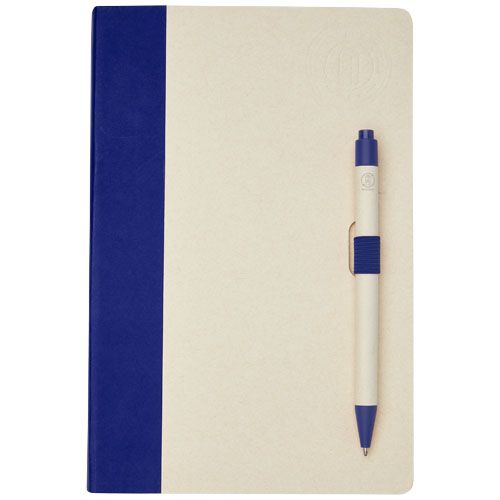 Set de libreta de referencia de tamaño A5 y bolígrafo fabricados con cartones de leche reciclados 