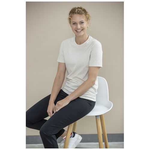 black Camiseta unisex de manga corta con material reciclado Aware™ de 160 g/m²