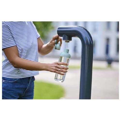 Botella de agua de 700 ml 