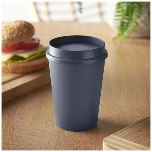 Vaso de 300 ml con tapa de 360° 