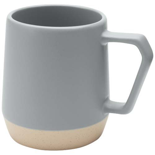 Taza de cerámica de 300 ml con acabado mate 