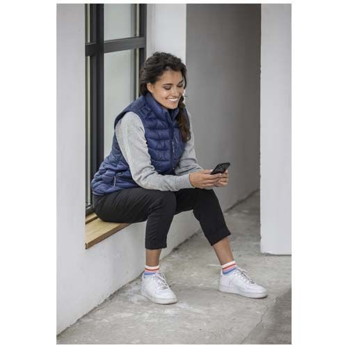 Chaleco aislante de material reciclado GRS para mujer 