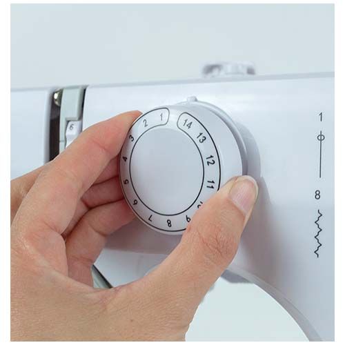 white Máquina de coser