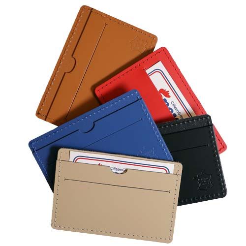 beis Tarjetero de piel reciclada