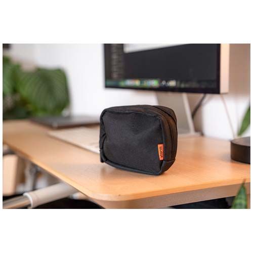 black Cargador de viaje de carga rápida de 65 W con cable y estuche